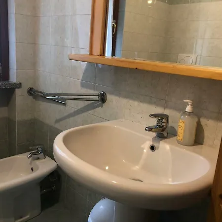 Apartament Holiday Grignetta *
